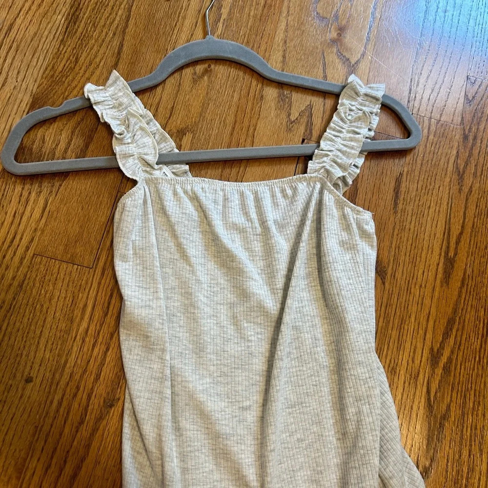 Light Grey Ribbed Ruffle Strap Bodysuit - Picture 3 of 5